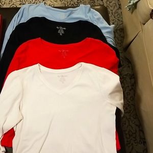 (4) 3/4-sleeve V-neck Chico's Tshirts